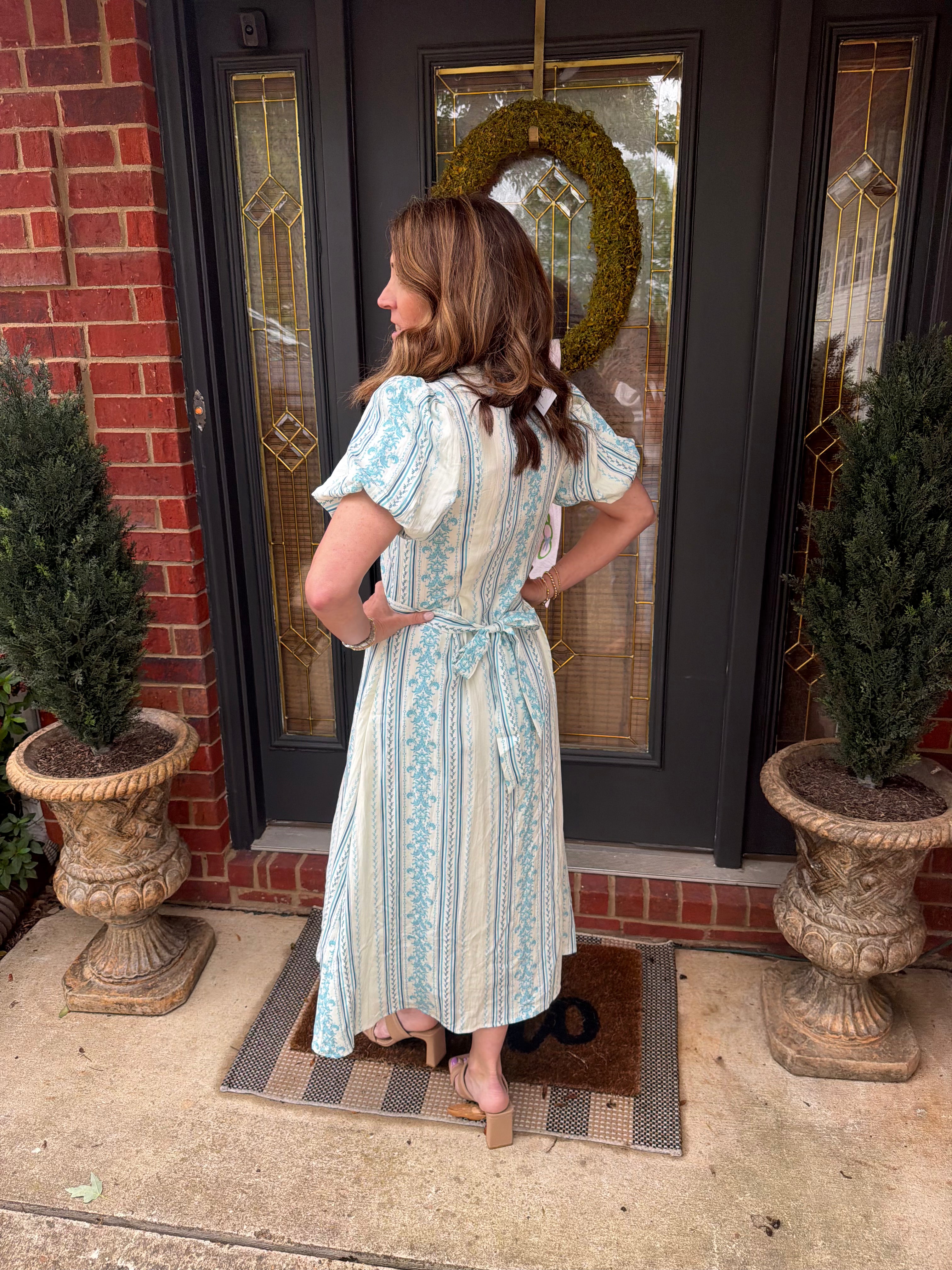 Puff Sleeve + belt dress
